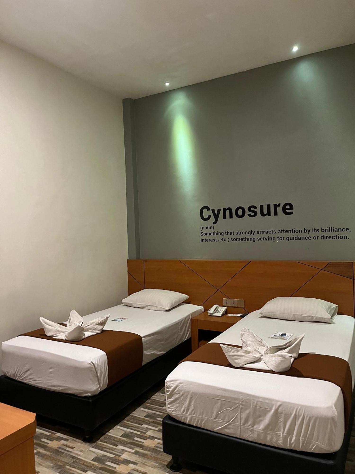 Bless Hotels Sintang Exterior photo